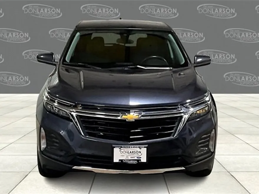 2022 Chevrolet Equinox LT photo 1