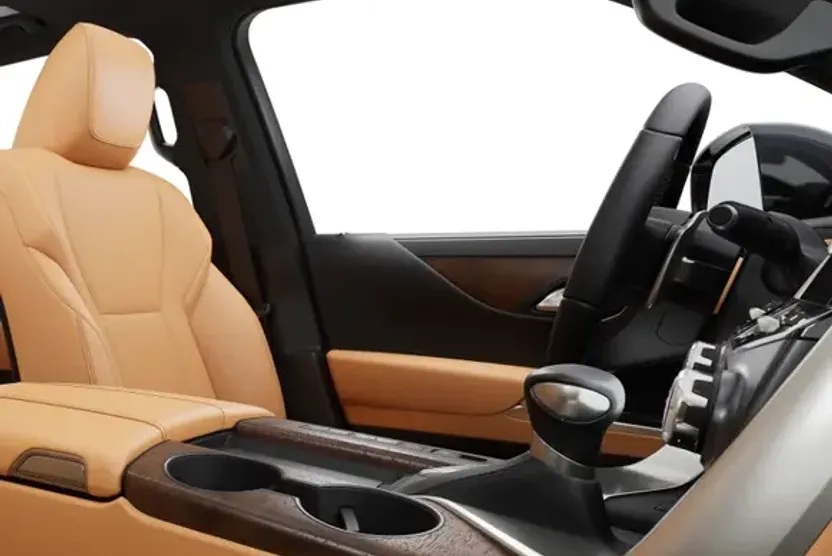 2025 Lexus LX 600 Luxury photo 1