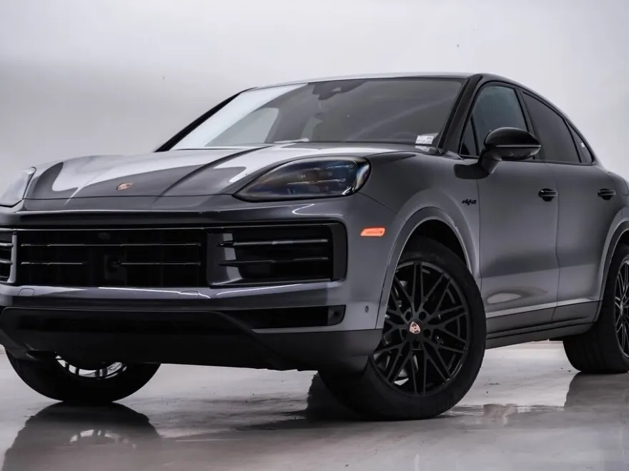 2026 Porsche Cayenne E-Hybrid Coupe photo 1