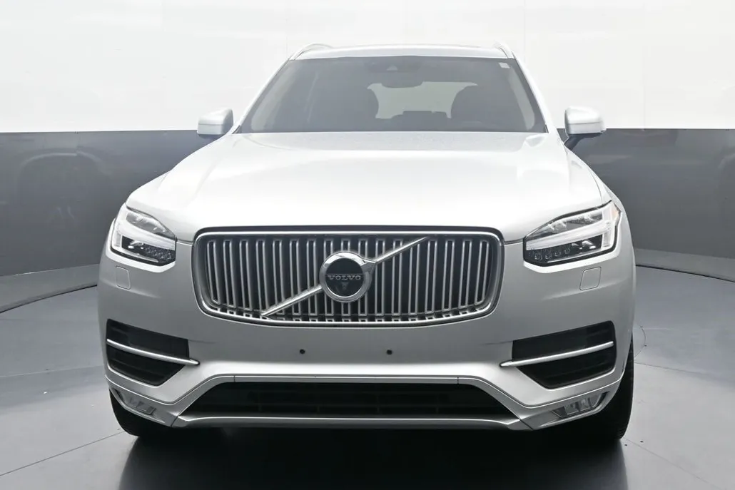 2018 Volvo XC90 T6 Inscription photo 1
