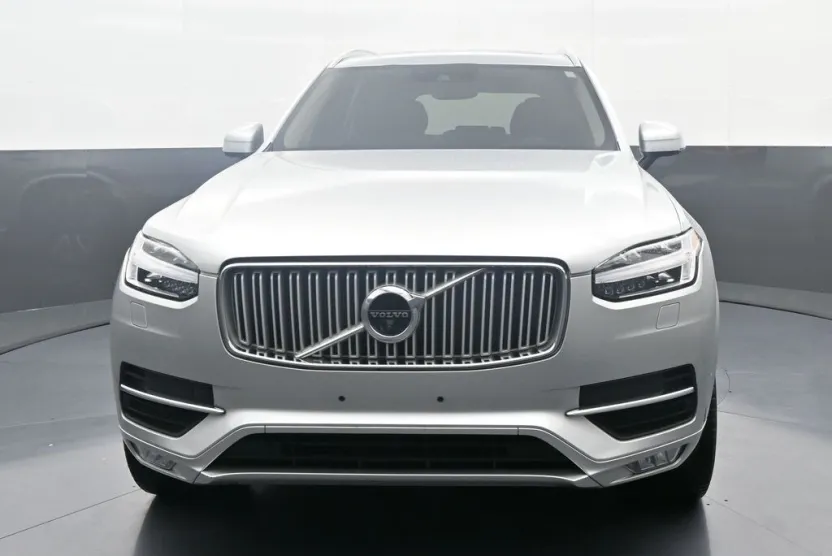 2018 Volvo XC90 T6 Inscription photo 1