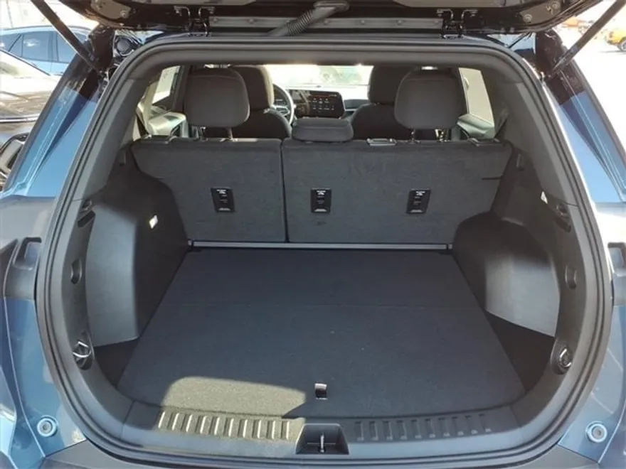 2026 Chevrolet Equinox LT photo 1