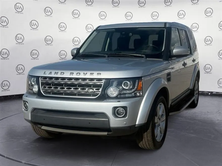 2016 Land Rover LR4 HSE photo 1