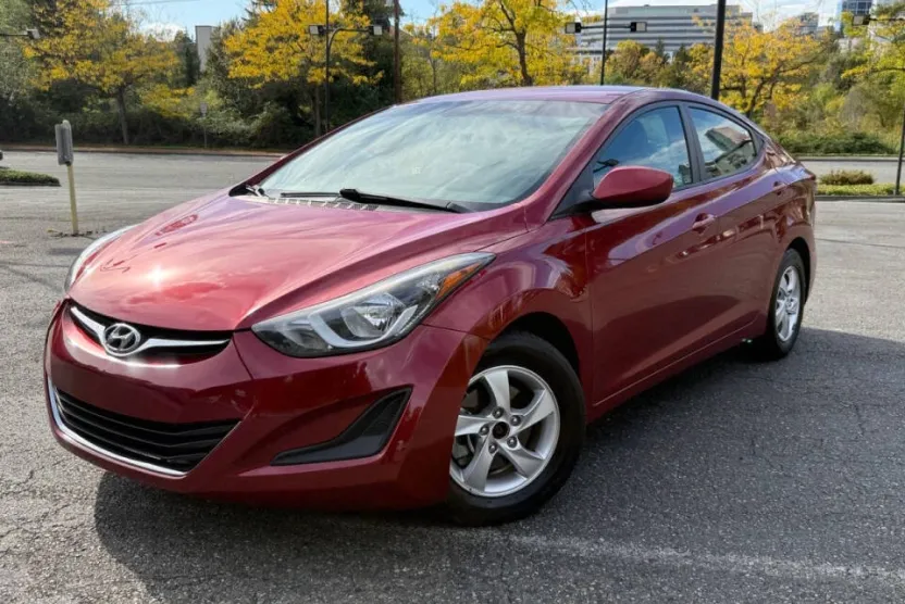 2015 Hyundai Elantra SE photo 1