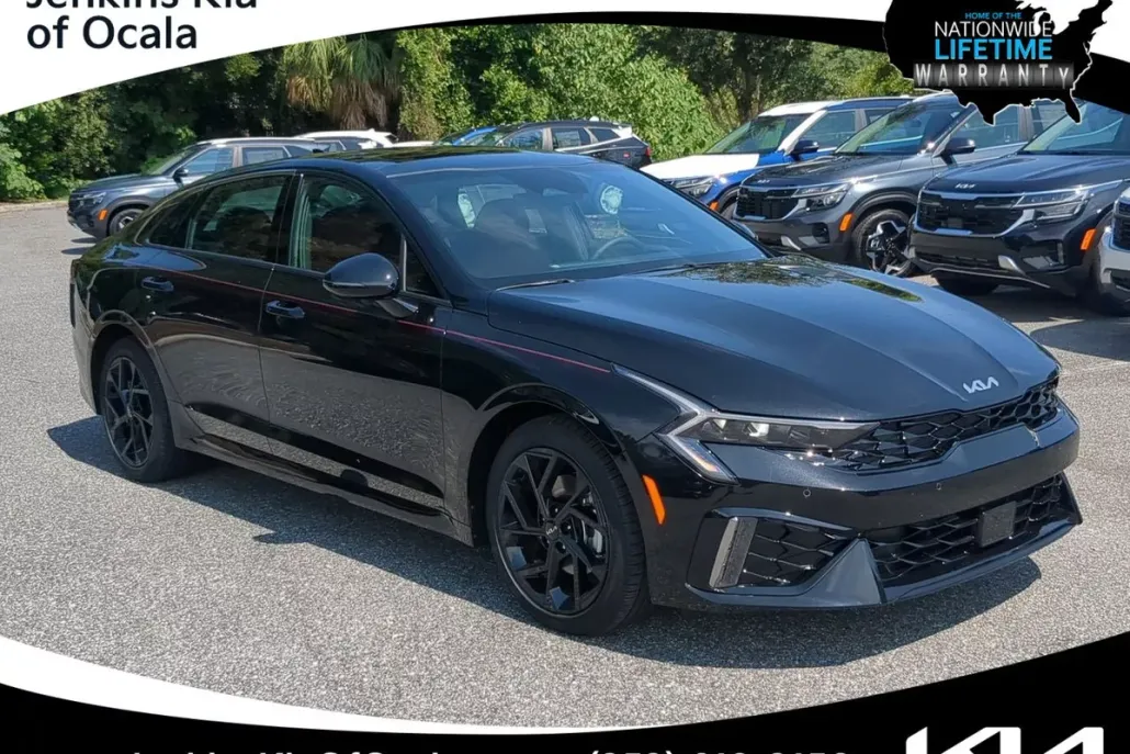 2026 Kia K5 GT-Line photo 1