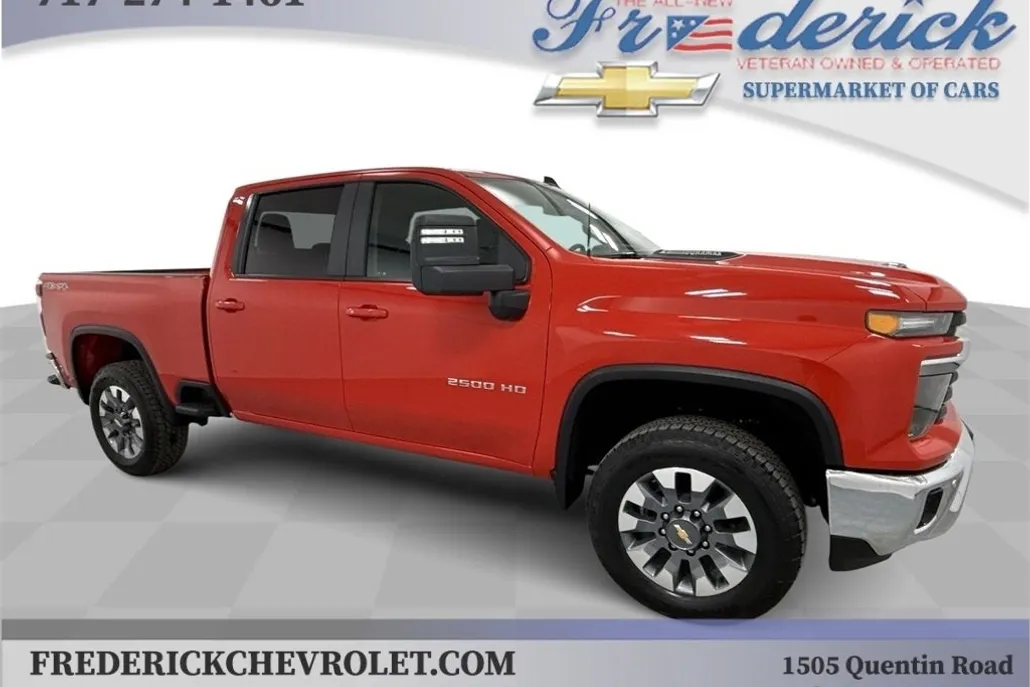 2025 Chevrolet Silverado 2500HD LT photo 1