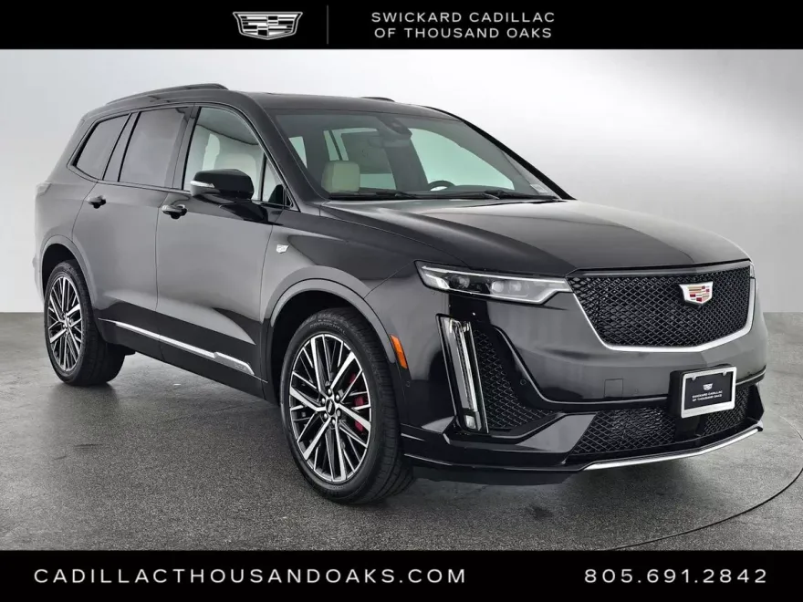 2025 Cadillac XT6 Sport photo 1