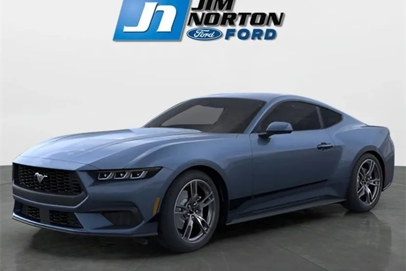2025 Ford Mustang EcoBoost photo 1