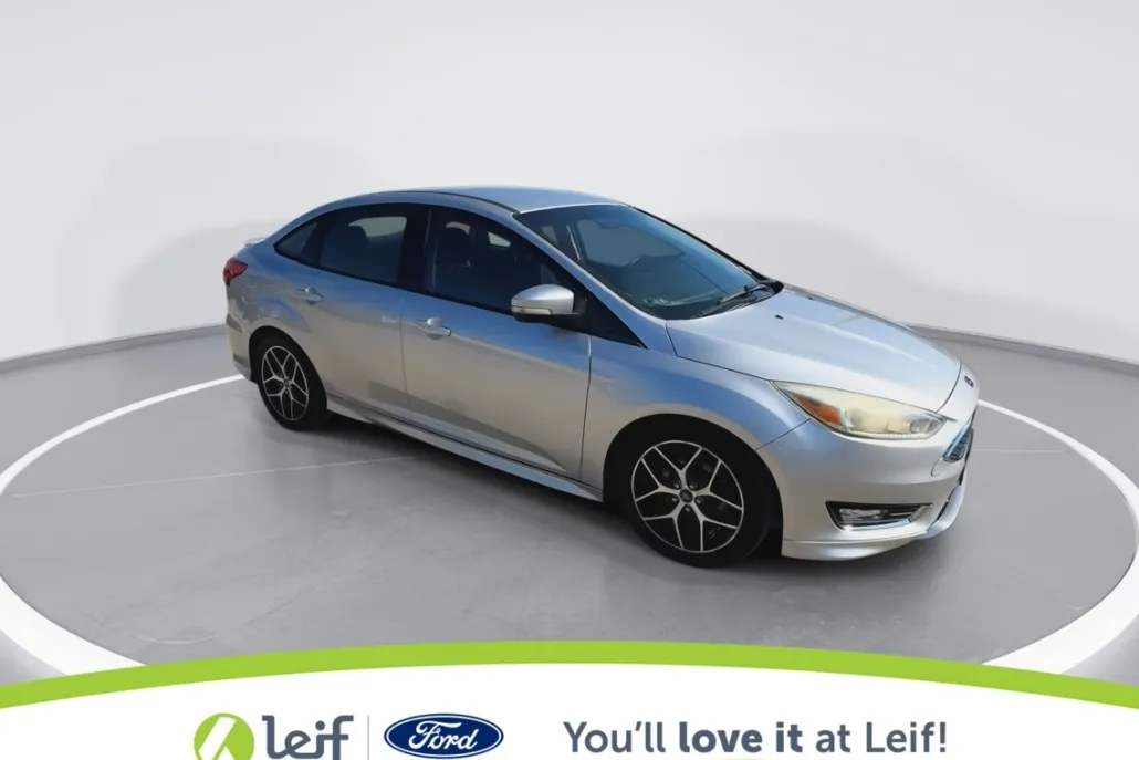 2015 Ford Focus SE photo 1