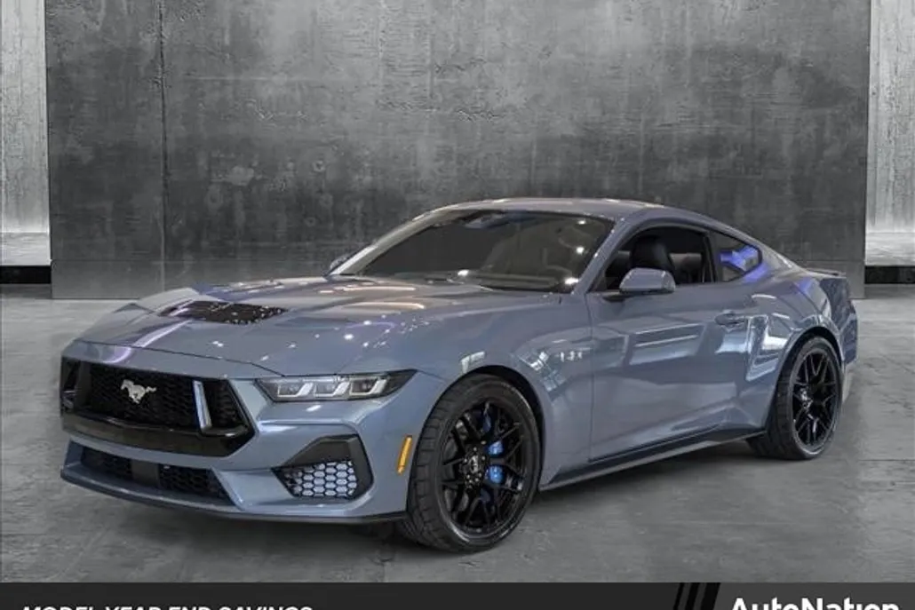 2024 Ford Mustang GT Premium photo 1