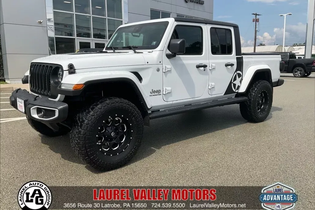 2021 Jeep Gladiator Overland photo 1