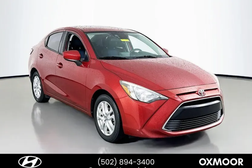 2017 Toyota Yaris iA Base photo 1