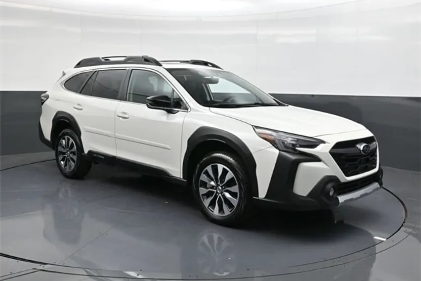 2024 Subaru Outback Limited photo 1