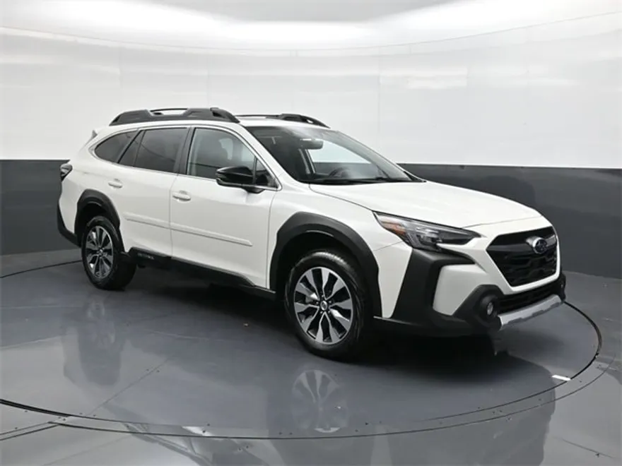 2024 Subaru Outback Limited photo 1