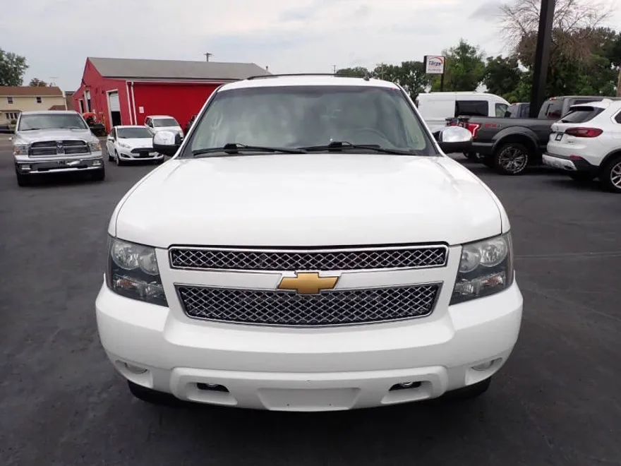 2014 Chevrolet Tahoe LTZ photo 1