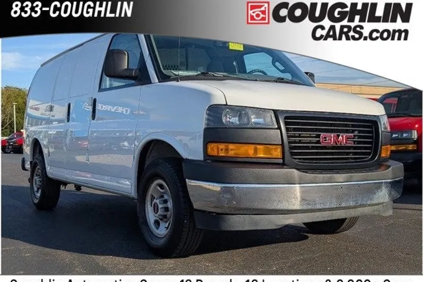 2022 Gmc Savana Cargo 2500 photo 1