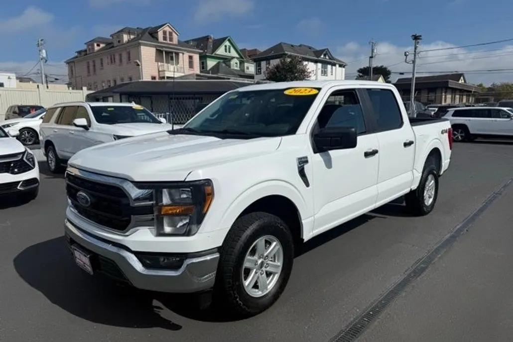 2023 Ford F-150 XLT photo 1
