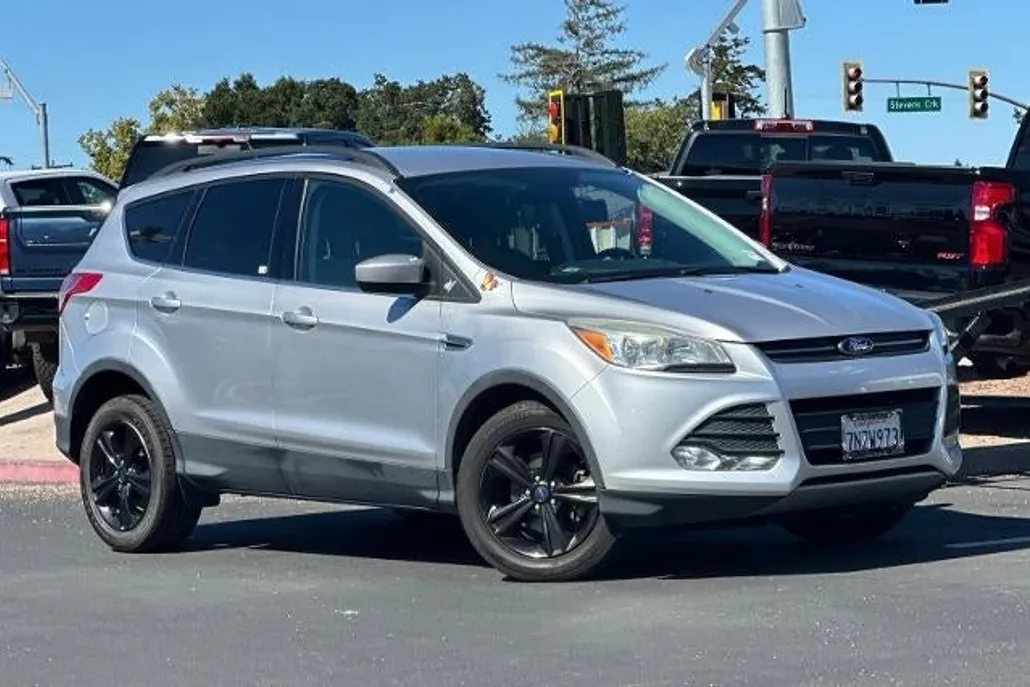 2016 Ford Escape SE photo 1