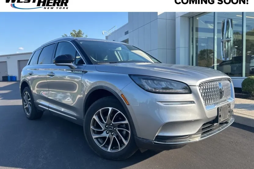 2022 Lincoln Corsair Standard photo 1