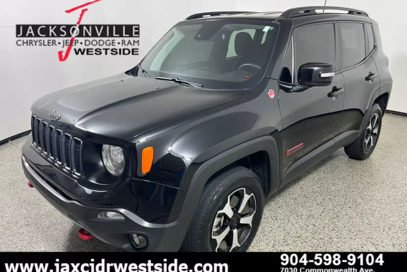 2022 Jeep Renegade Trailhawk photo 1