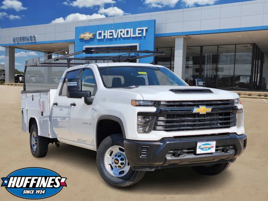2024 Chevrolet Silverado 2500HD photo 1
