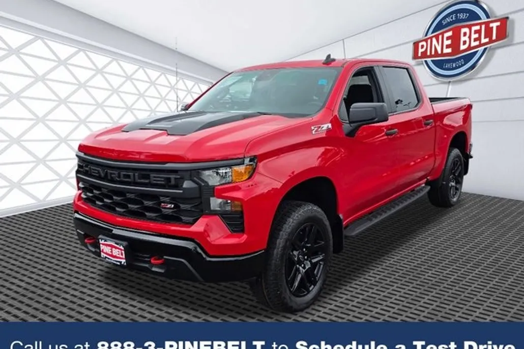 2025 Chevrolet Silverado Trail Boss Custom photo 1