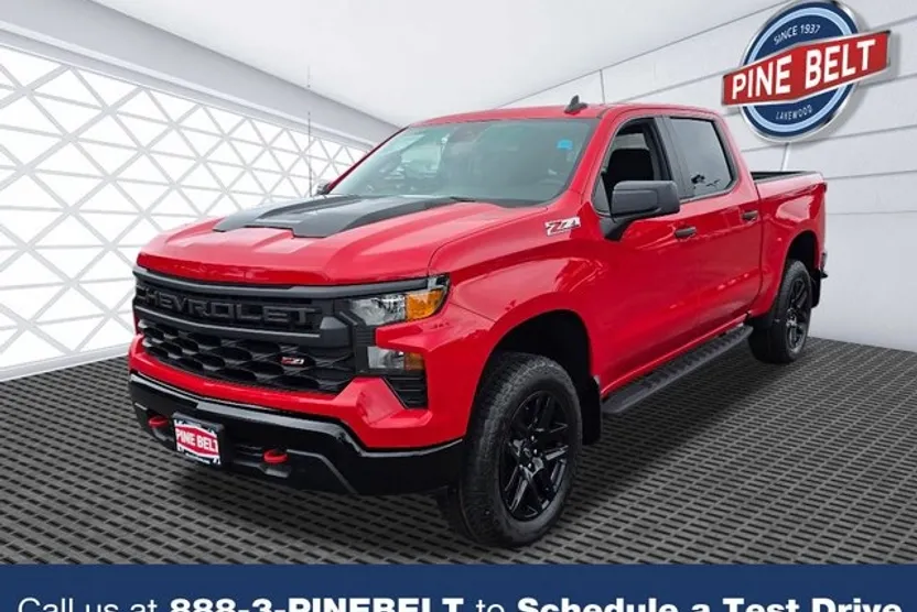 2025 Chevrolet Silverado Trail Boss Custom photo 1