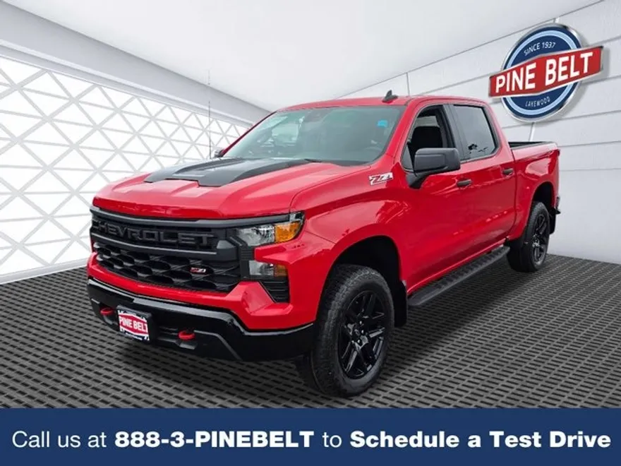 2025 Chevrolet Silverado Trail Boss Custom photo 1