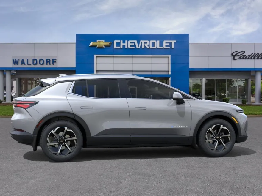 2026 Chevrolet Equinox EV 1LT photo 1