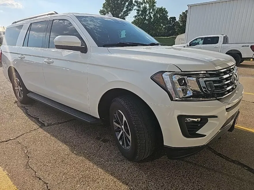 2020 Ford Expedition MAX XLT photo 1