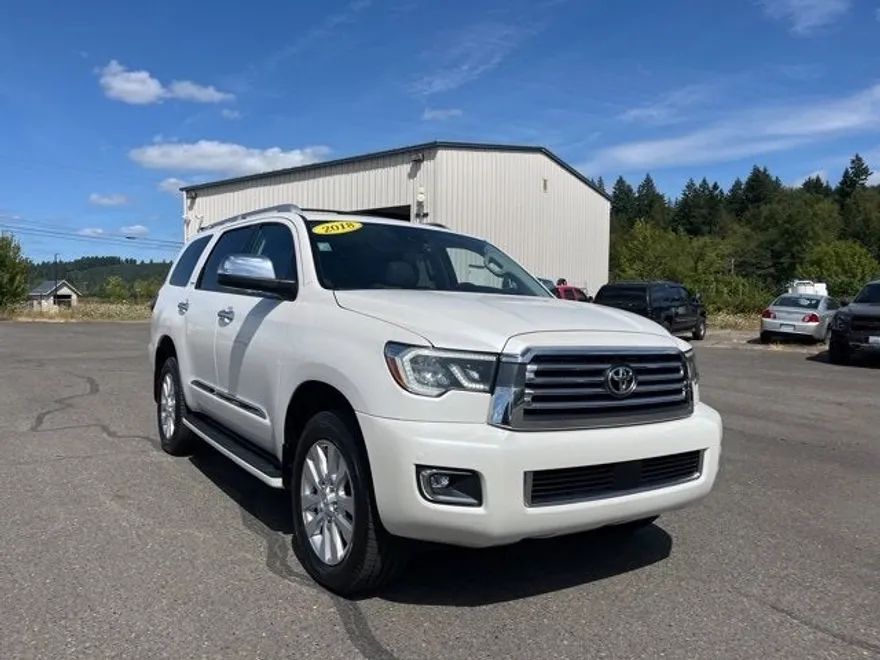 2018 Toyota Sequoia Platinum photo 1