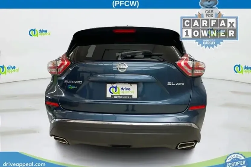 2017 Nissan Murano SL photo 1