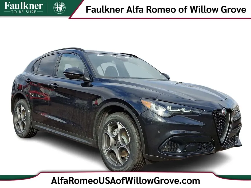 2025 Alfa Romeo Stelvio Sprint photo 1