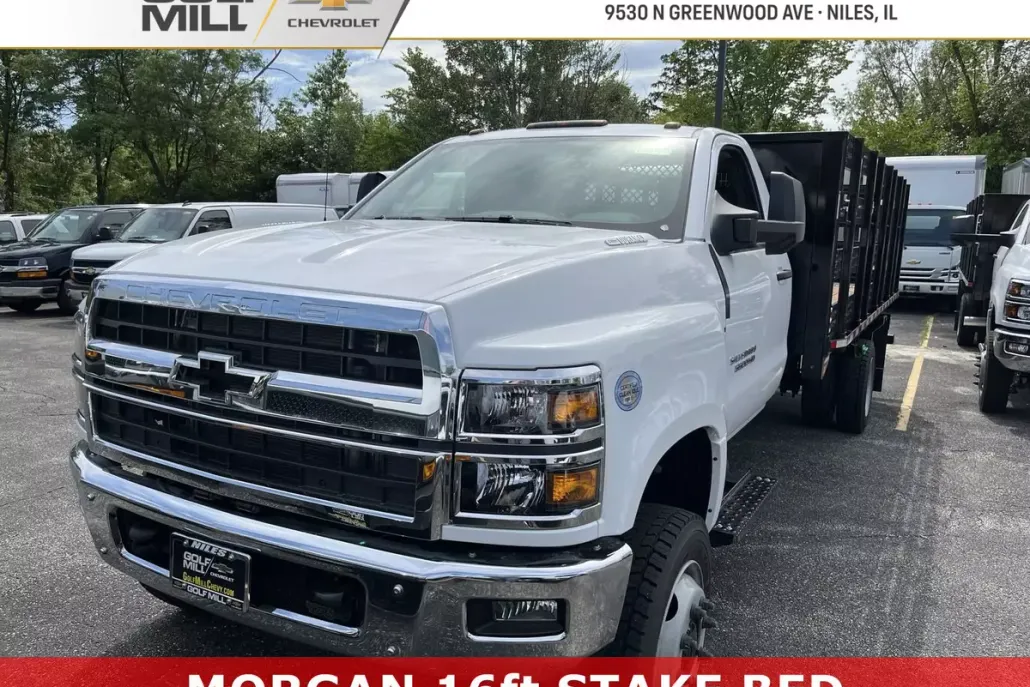 2024 Chevrolet Silverado 5500HD Work Truck photo 1