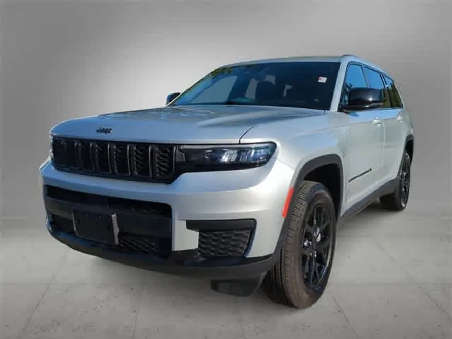 2024 Jeep Grand Cherokee Altitude photo 1