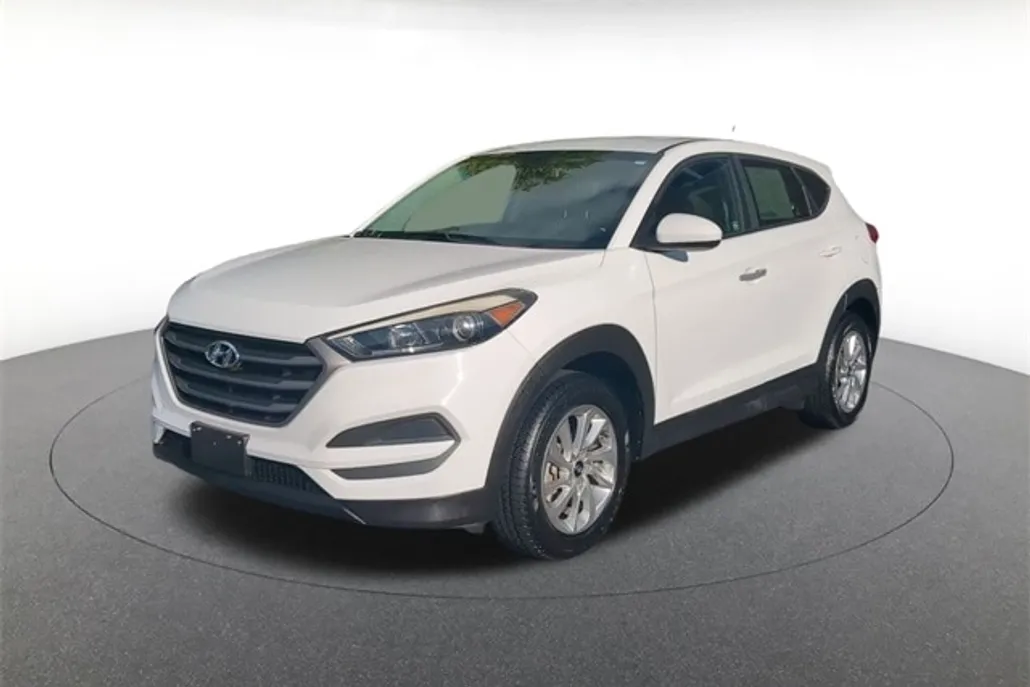 2016 Hyundai Tucson SE photo 1