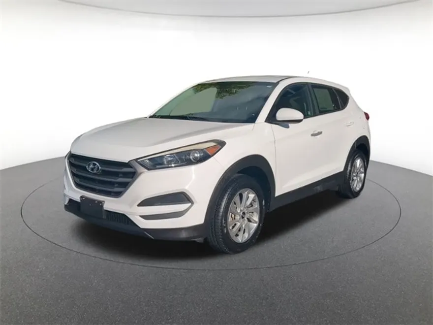 2016 Hyundai Tucson SE photo 1