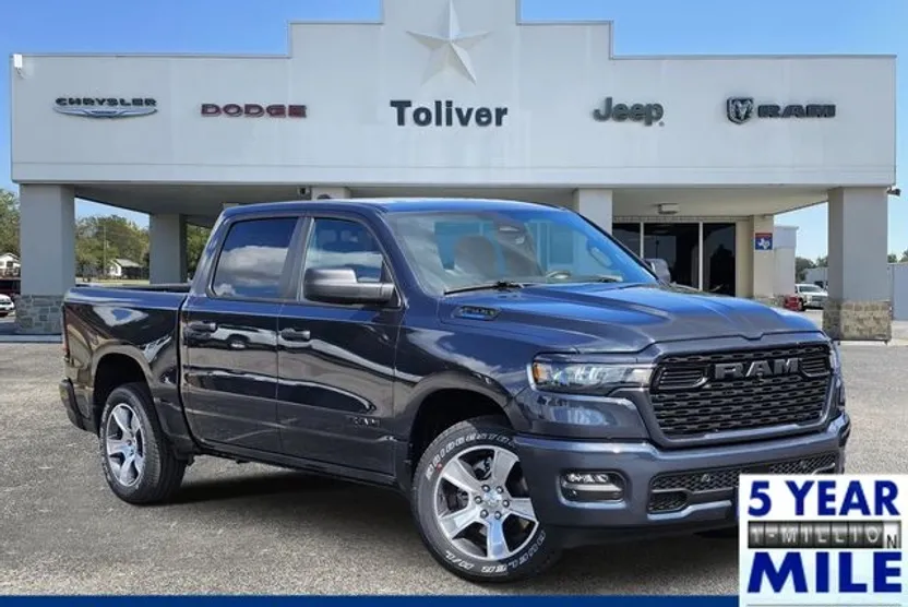 2025 Ram 1500 Tradesman photo 1