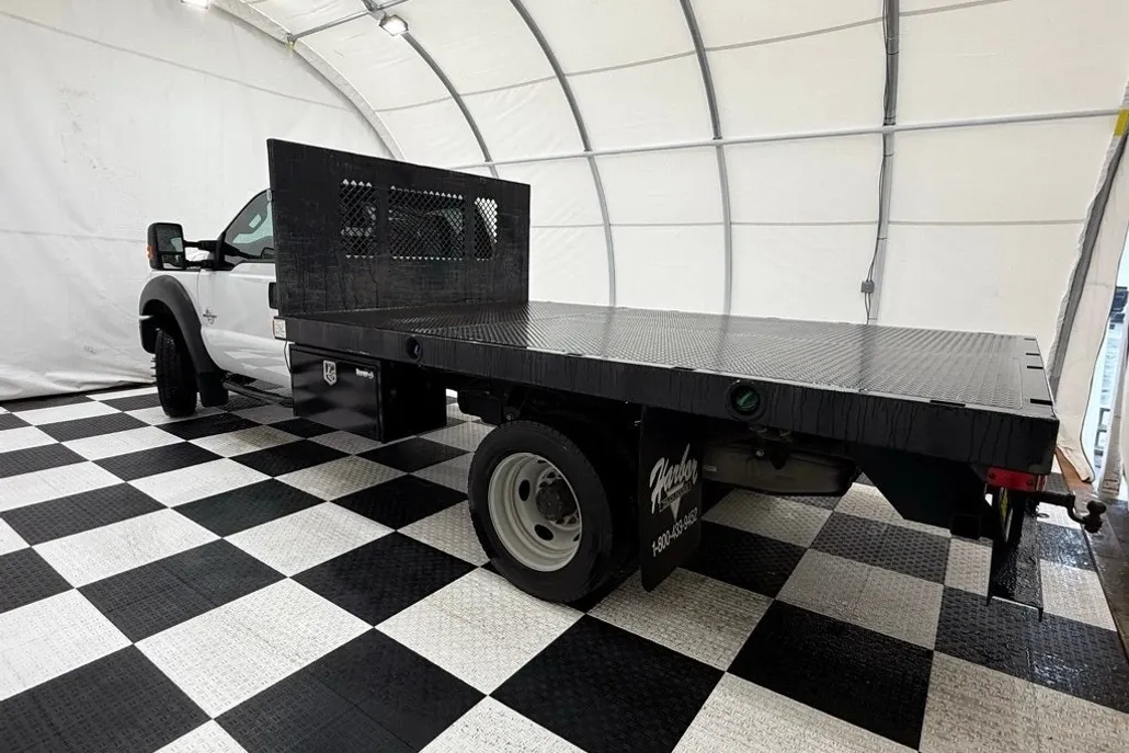 2016 Ford F-450 XLT photo 1
