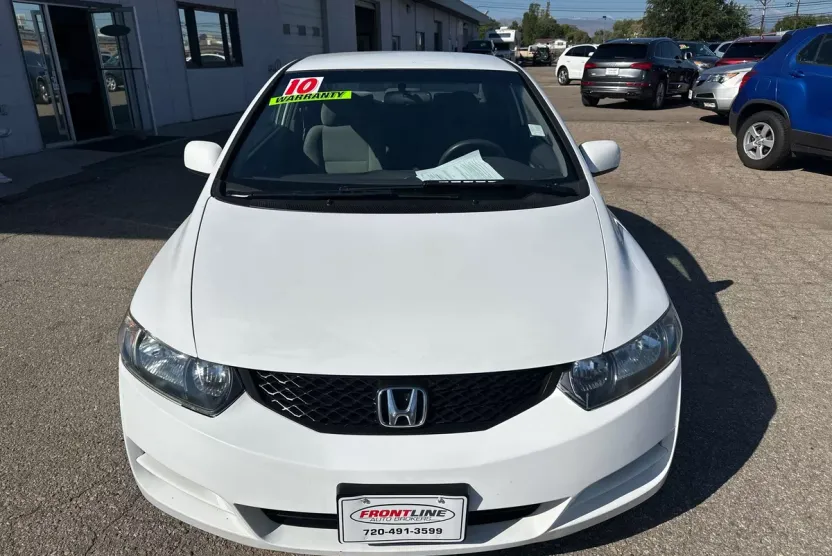 2010 Honda Civic LX photo 1