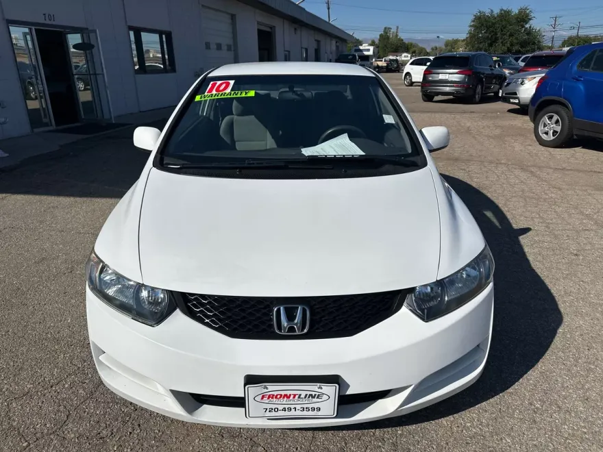 2010 Honda Civic LX photo 1