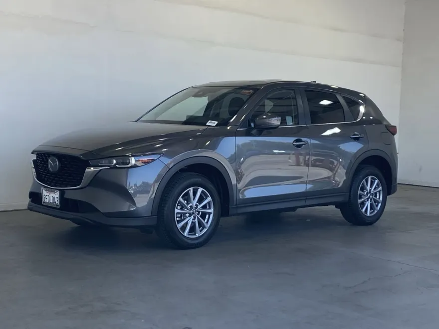 2023 Mazda CX-5 2.5 S Preferred photo 1