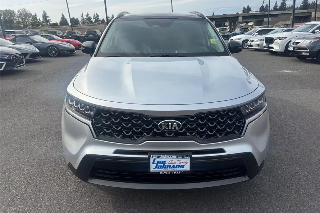 2021 Kia Sorento S photo 1