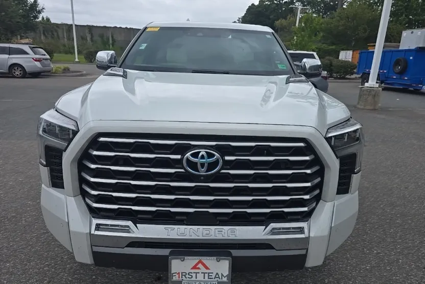 2023 Toyota Tundra CapStone photo 1