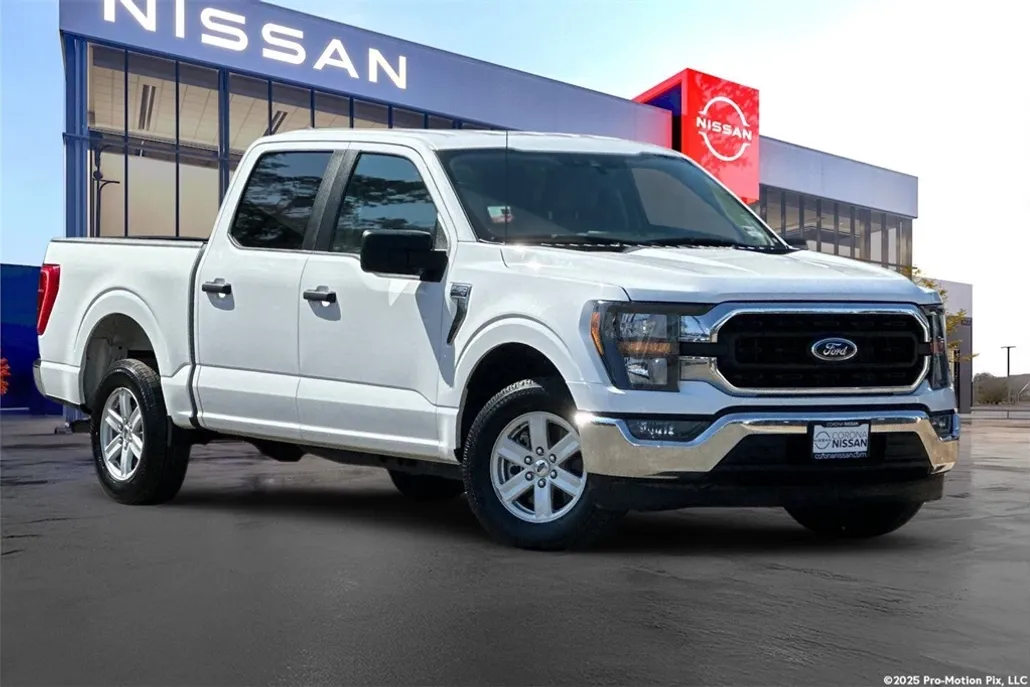 2023 Ford F-150 XLT photo 1