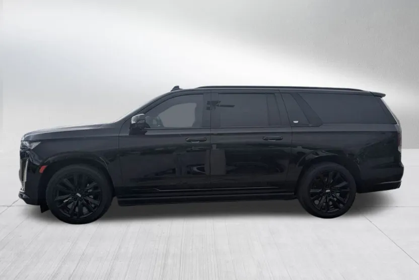 2021 Cadillac Escalade ESV Sport Platinum photo 1