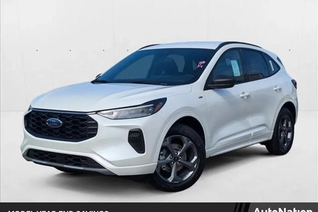 2024 Ford Escape ST-Line photo 1