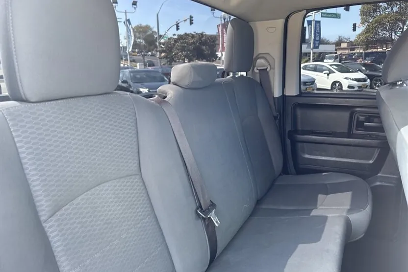 2017 Ram 1500 ST photo 1