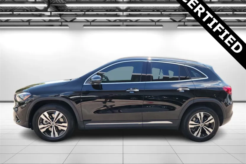 2025 Mercedes Benz GLA 250 photo 1