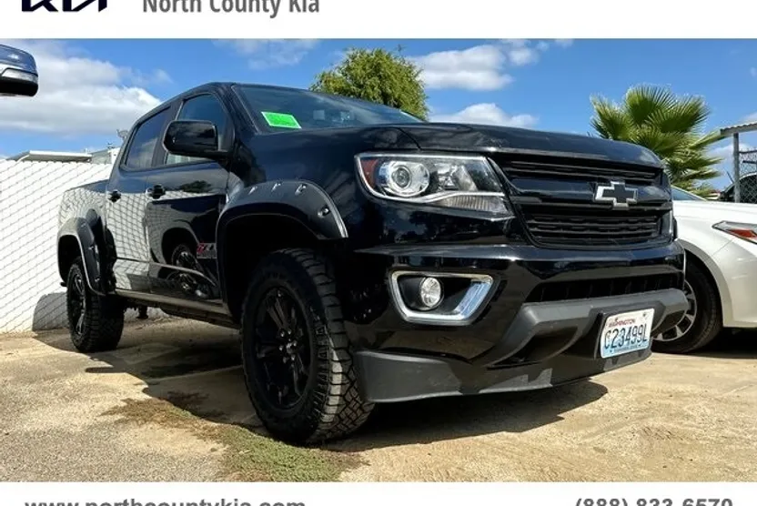 2017 Chevrolet Colorado Z71 photo 1